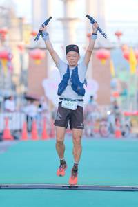 BIB: 9017
                            <button type="button" onclick="openModal(21815360)" class="btn btn-primary btn-sm float-right btn-popup" data-toggle="modal" data-target=".modal-high-quality">
                        <i class="fas fa-shopping-cart"></i> Add to Cart
                    </button>
                                            <button type="button" onclick="isThisMe(21815360, true)" class="btn btn-success btn-sm float-right btn-popup btn-isme hidden" data-toggle="tooltip" data-placement="bottom" title="นี่คือรูปของคุณใช่ไหม คลิกที่นี่เพื่อเอาเข้าอัลบั้ม">
                        <i class="fas fa-plus"></i> Add to album
                    </button>
                    <button type="button" onclick="isThisMe(21815360, false)" class="btn btn-warning btn-sm float-right btn-popup btn-isnotme hidden">
                        <i class="fas fa-ban"></i> Remove from album
                    </button>